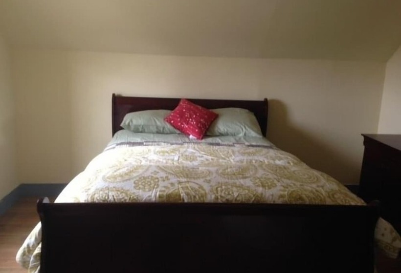 膳宿费 Conway House