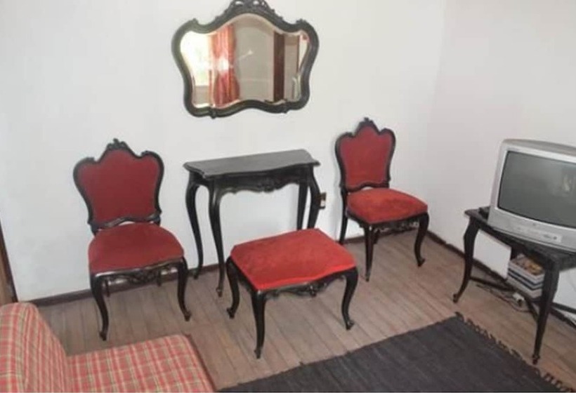 Пансион Cronos Guest House