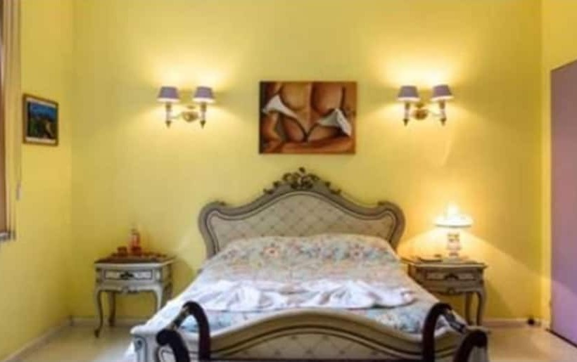 Пансион Cronos Guest House