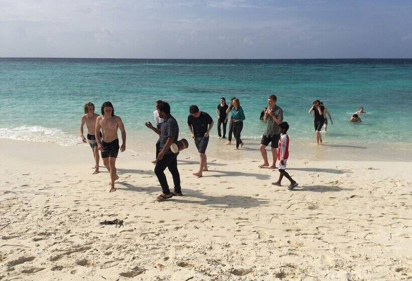 ペンション Dhonveli Residence