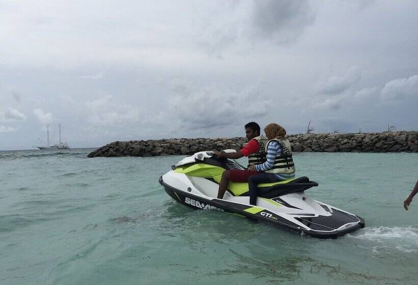 ペンション Dhonveli Residence