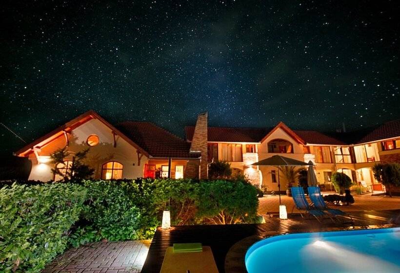 بنسيون Erdei Guesthouse