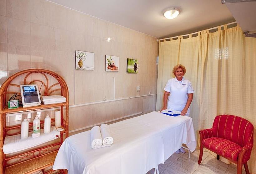 بنسيون Erdei Guesthouse