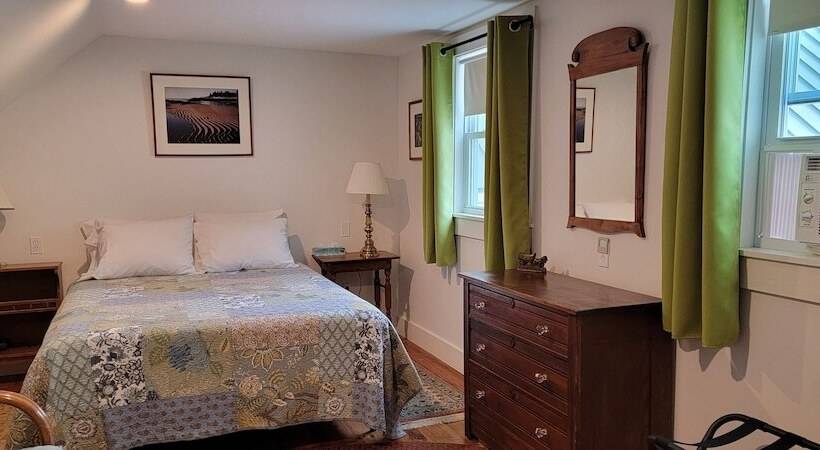 بنسيون Hawks House Inn