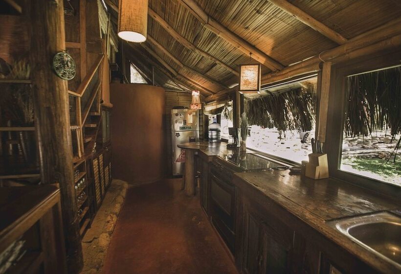 Пансион La Maison Eco House & Rooms