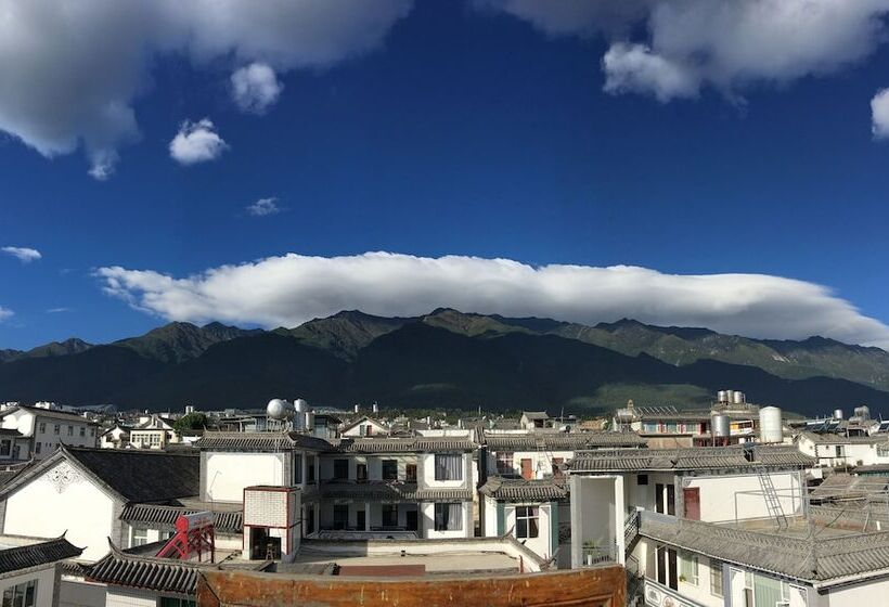 بنسيون Ooh Countryard Inn