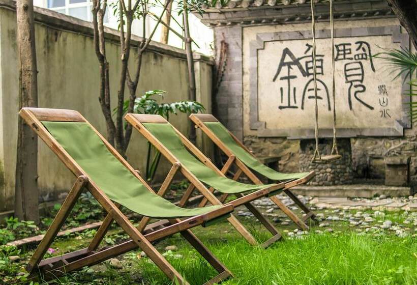 بنسيون Ooh Countryard Inn