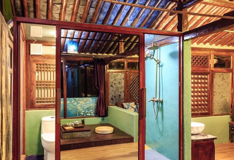 بنسيون Ooh Countryard Inn