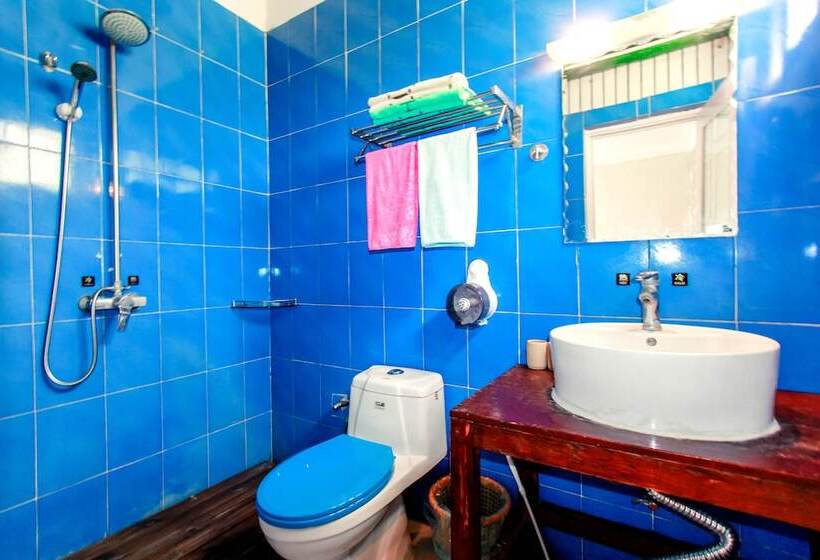 بنسيون Ooh Countryard Inn