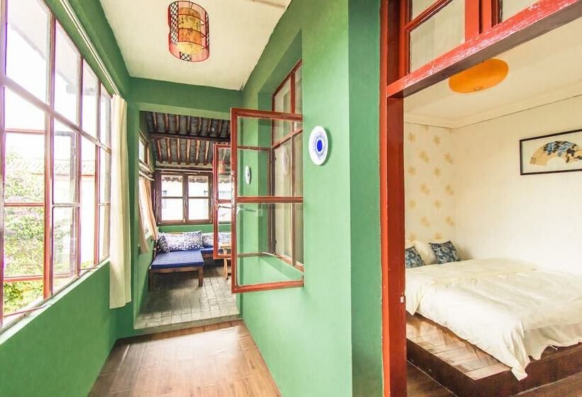 بنسيون Ooh Countryard Inn