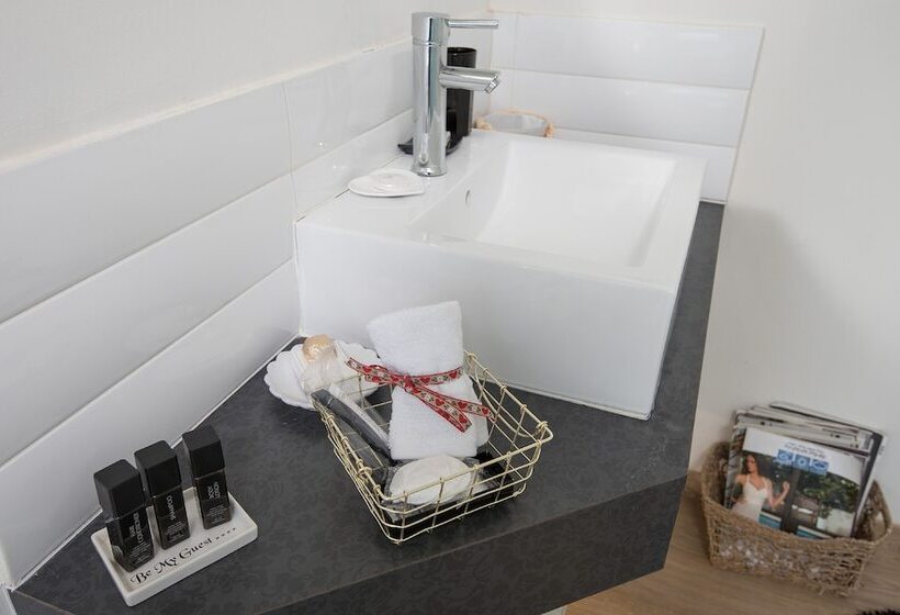 Пансион Osnata Boutique Suites