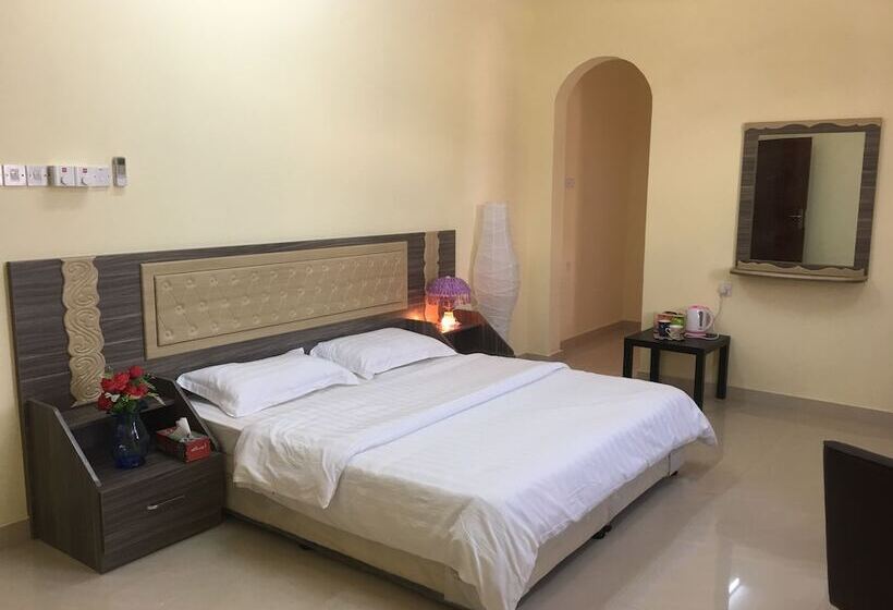 پانسیون Stone House