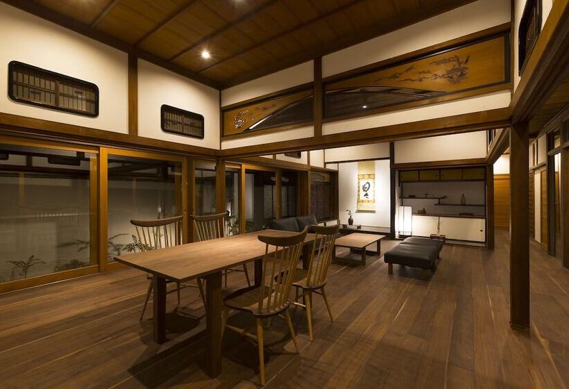 بنسيون Utazu Co Machi No Ie