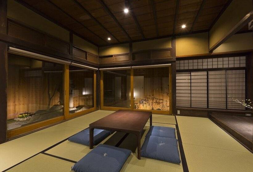 بنسيون Utazu Co Machi No Ie