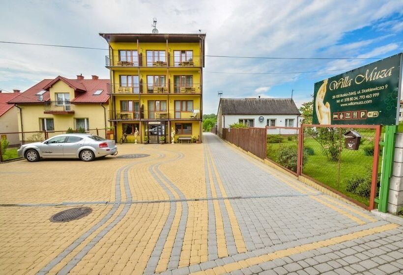 פנסיון Willa Muza