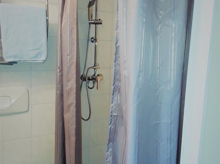 Pension, Seminarräume & Käsemanufaktur Im Leezener Hof