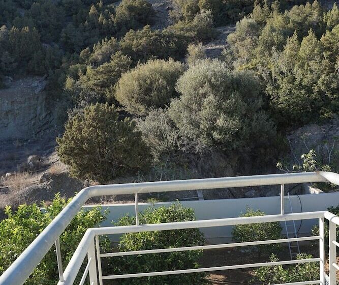 Portela Apartments Kampoula