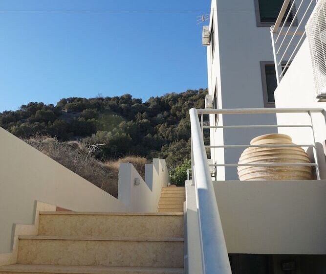 Portela Apartments Kampoula