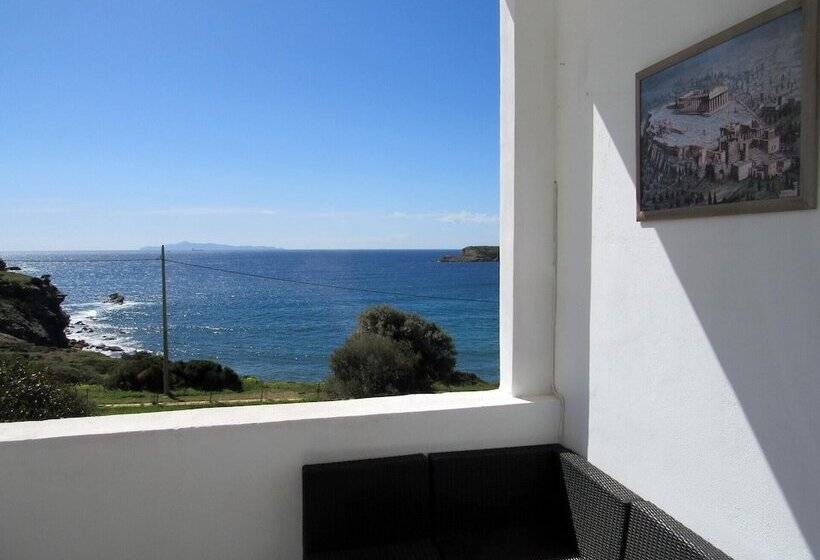 Poseidon Apartments And Villas By The Sea