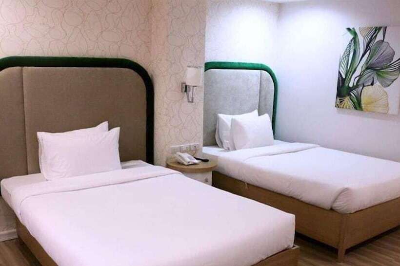 Queen Margarette Hotel   Downtown