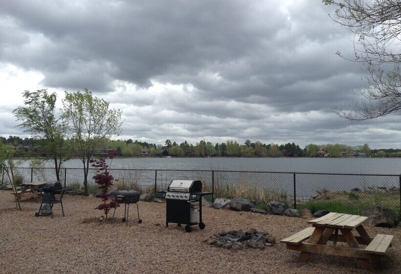 Rainbow S End Resort On Rainbow Lake