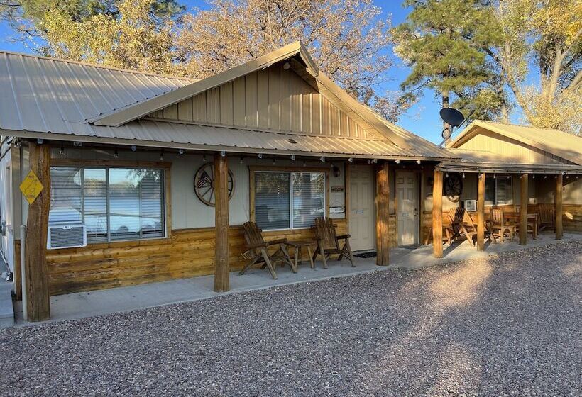 Rainbow S End Resort On Rainbow Lake