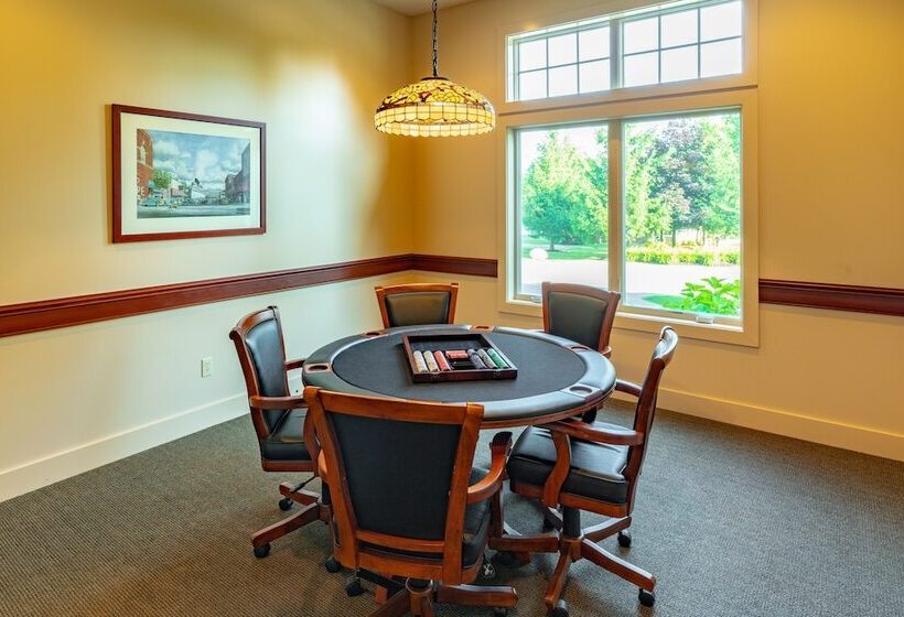 אתר נופש Sun Outdoors Petoskey Bay Harbor