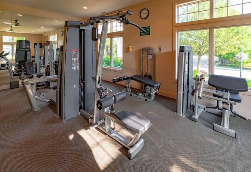 منتجع Sun Outdoors Petoskey Bay Harbor