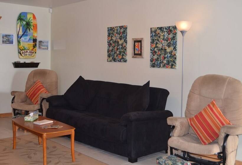 Sea Parrot Ocean View Resort