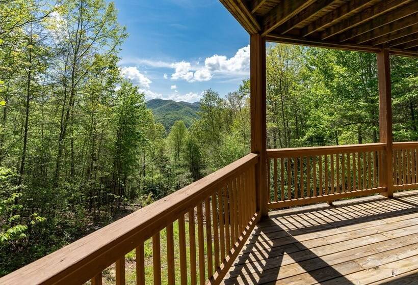 Staynantahala   Smoky Mountain Cabins