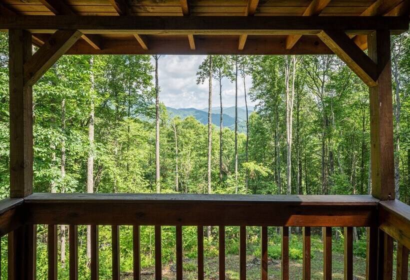 Staynantahala   Smoky Mountain Cabins