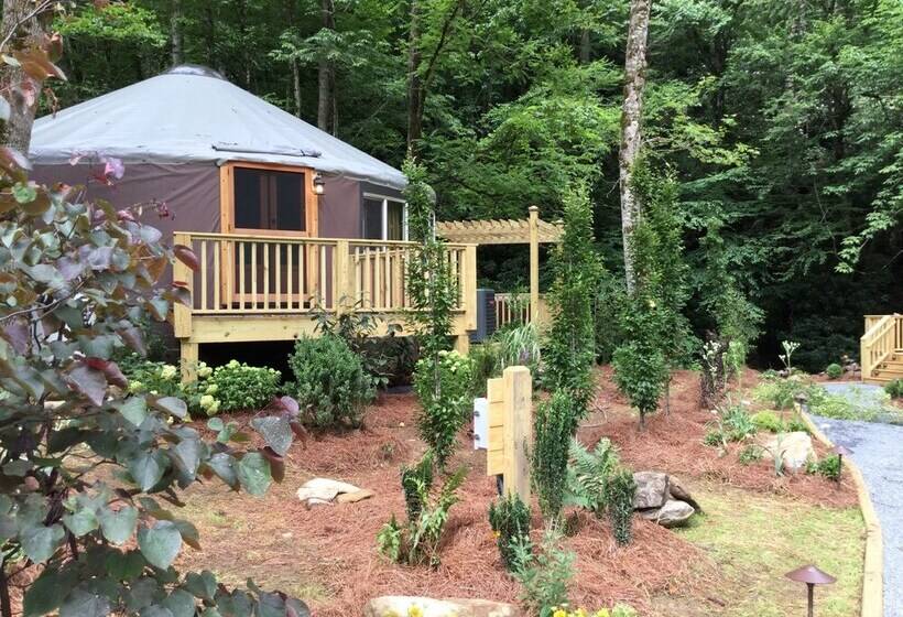 Staynantahala   Smoky Mountain Cabins And Luxury Yurts