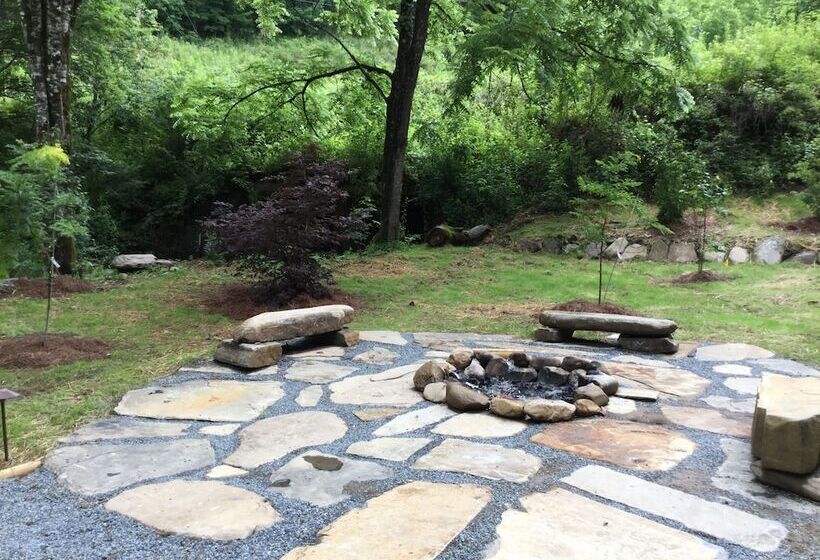 Staynantahala   Smoky Mountain Cabins And Luxury Yurts