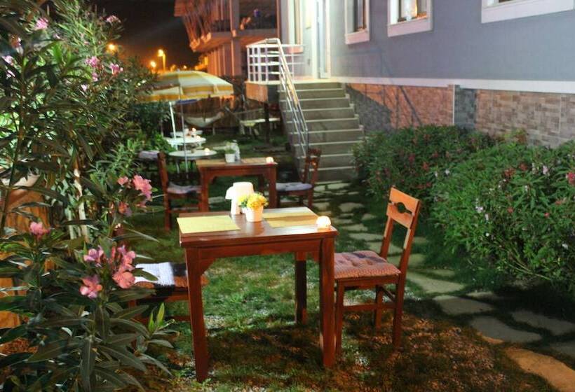 Tramonto Hotel   Adults Only