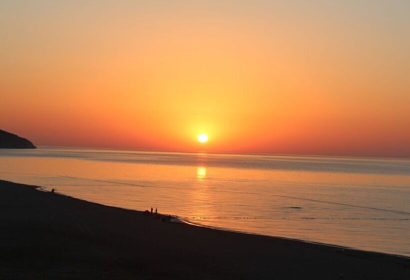 Tramonto Hotel   Adults Only