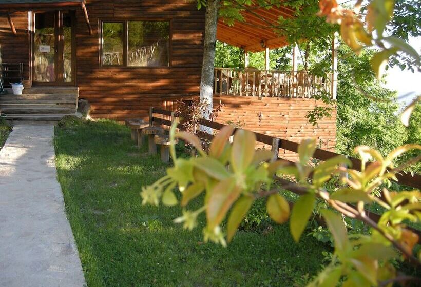 Ugurlubey Butik Dag Oteli