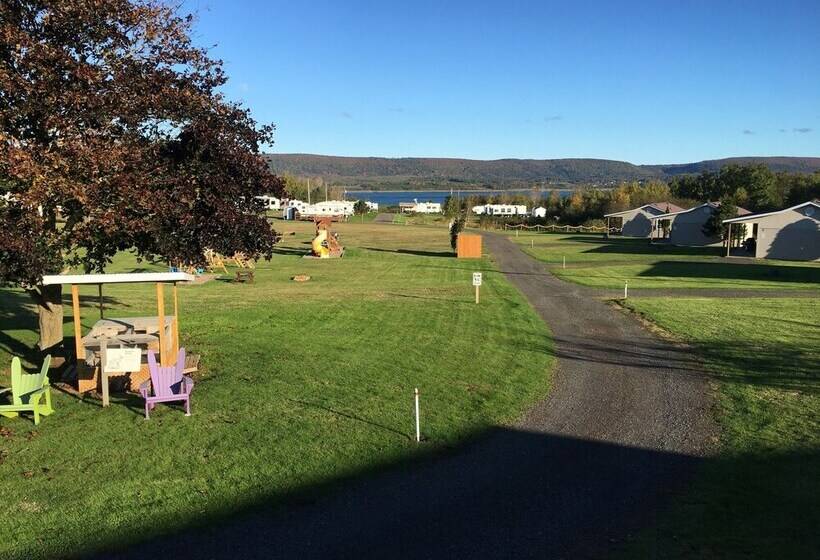 Upper Clements Cottages & Rv Park