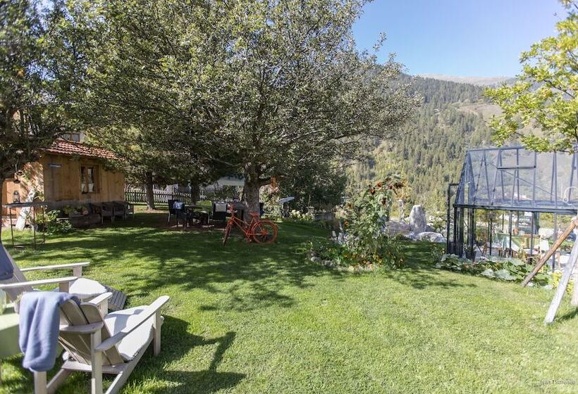 Villa Stelvio Bed & Breakfast