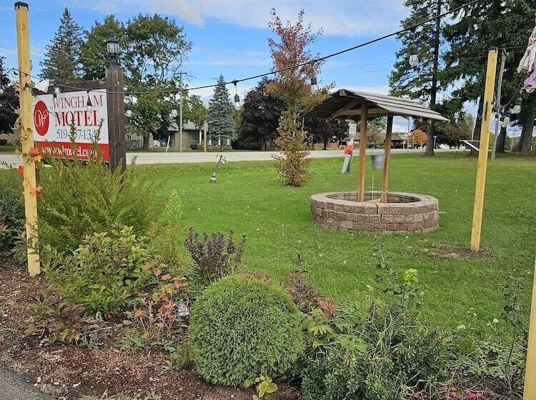 Wingham Motel