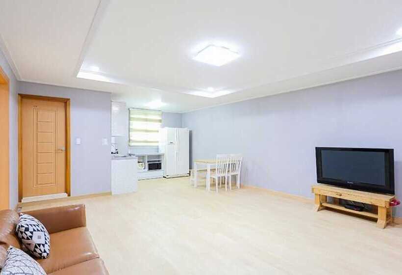 Yangpyeong Moegaram Pension