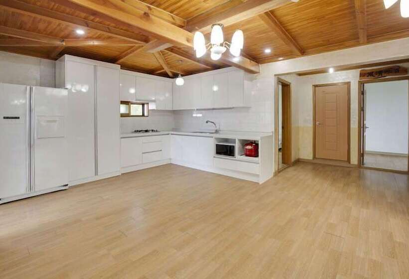 Yangpyeong Moegaram Pension