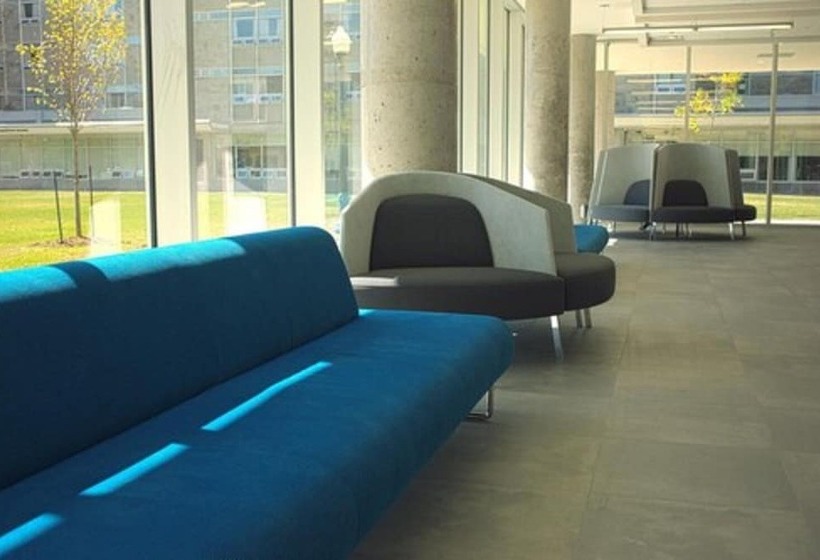 Общежитие Queen S University   David C. Smith House   Campus Accommodation