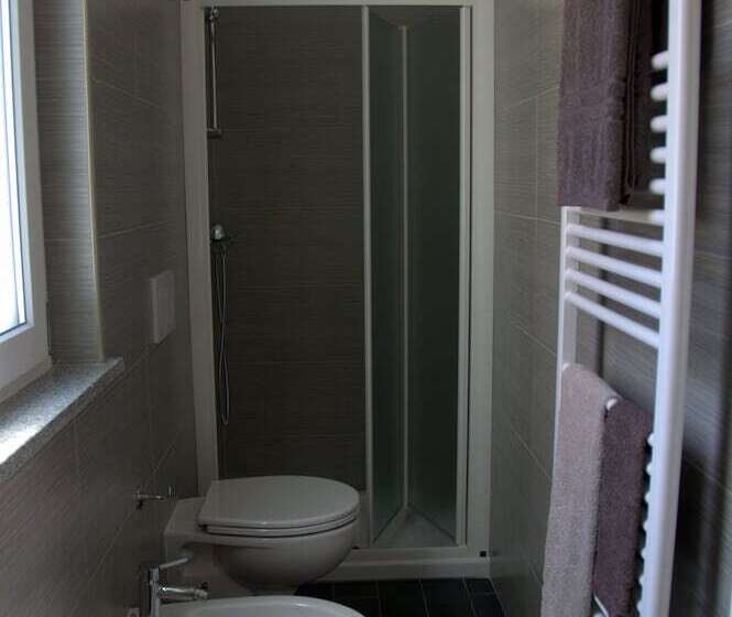 مبيت وإفطار Affittacamere Nonna Laura