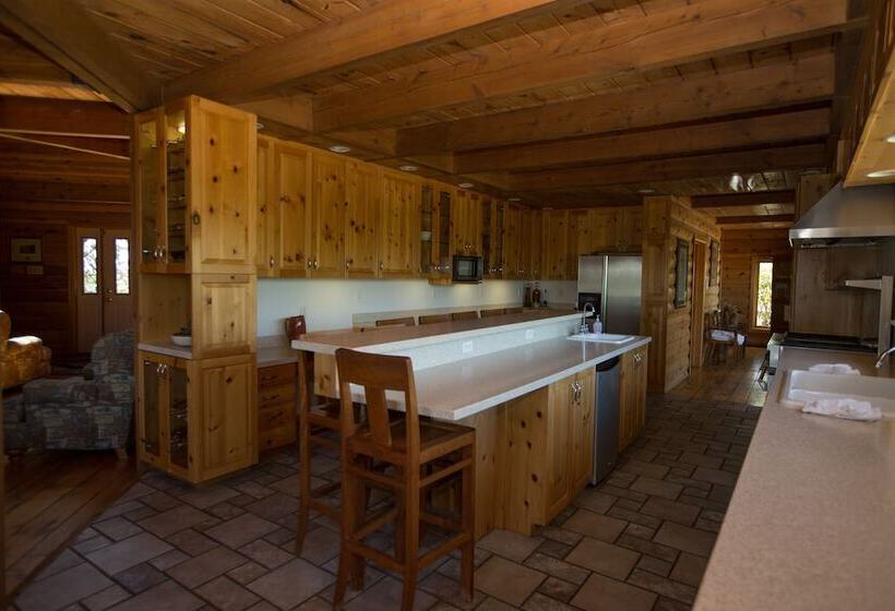 住宿加早餐 Elk Creek Lodging