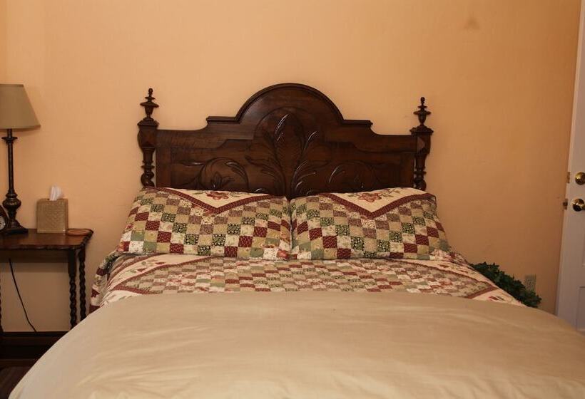 צימר Indian Creek Village Winery