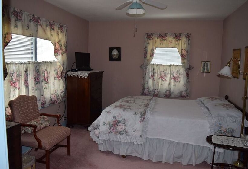 مبيت وإفطار Pheasant Country Inn