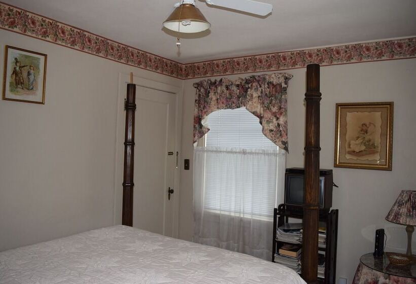 مبيت وإفطار Pheasant Country Inn