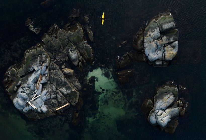 צימר Pointhouse Suites On Sargeant Bay