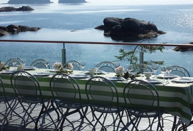 צימר Pointhouse Suites On Sargeant Bay