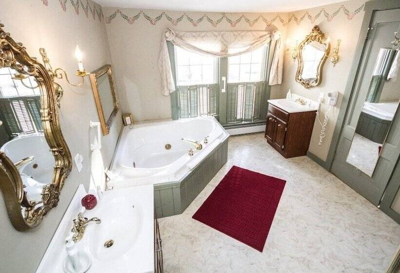 مبيت وإفطار Rosewood Country Inn